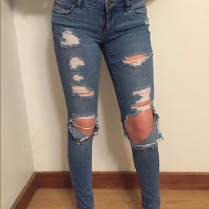 Garage ripped jeans